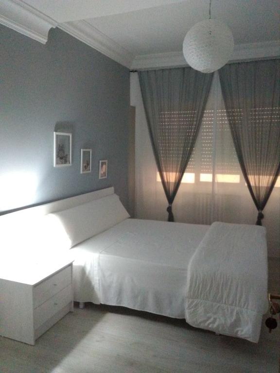Pension Saint Mateo Logrono Ngoại thất bức ảnh